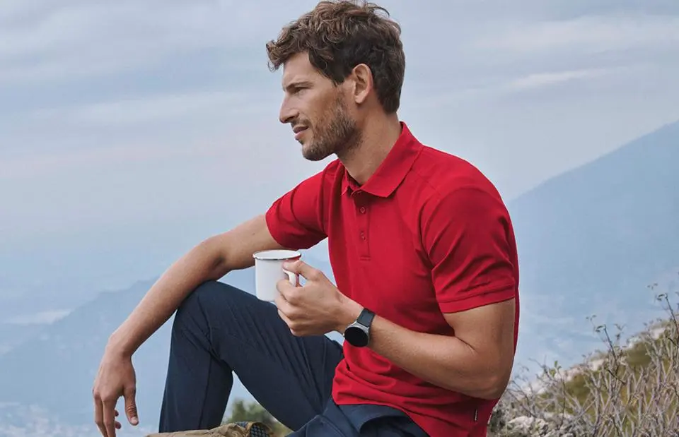 ID Identity Poloshirt aus der bestehenden Markenkollektion