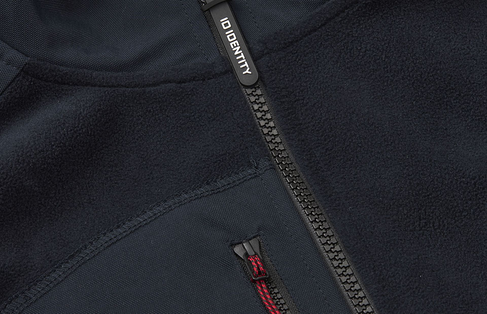 DETAIL2085736
