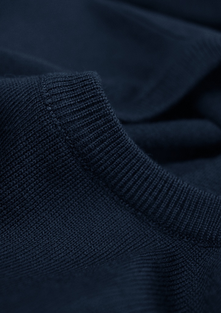 beau-l-navy_51.jpg