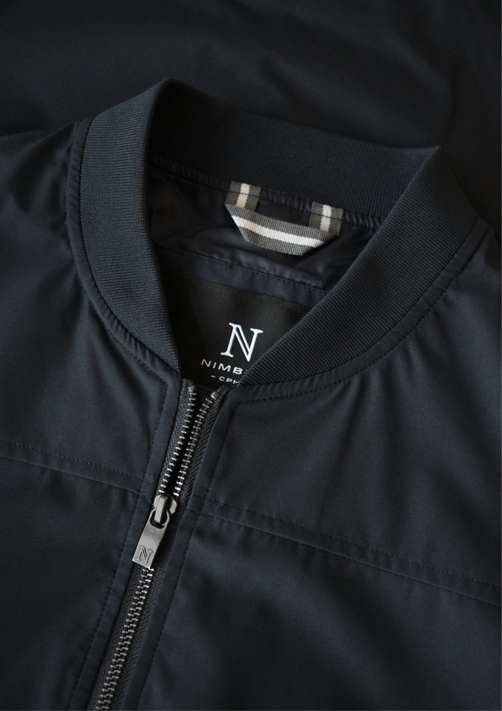 blee-m-darknavy_50.jpg