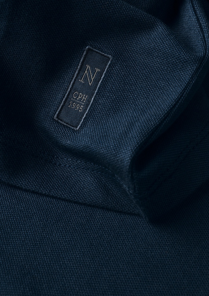 danb-l-navy_52.jpg