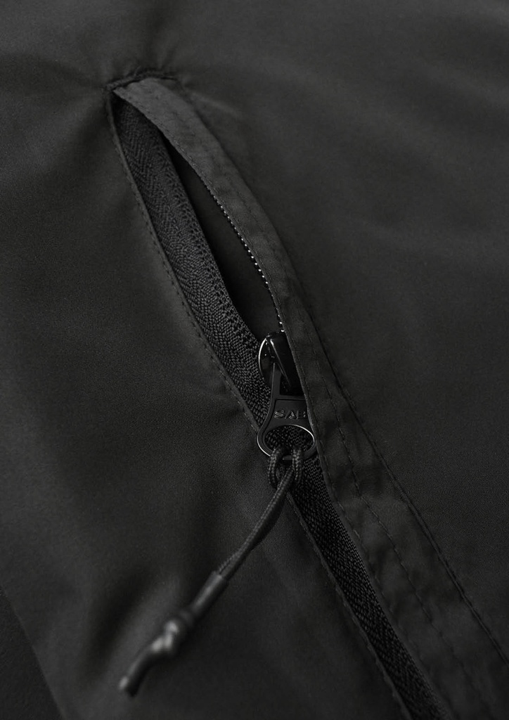main-m-black_52.jpg
