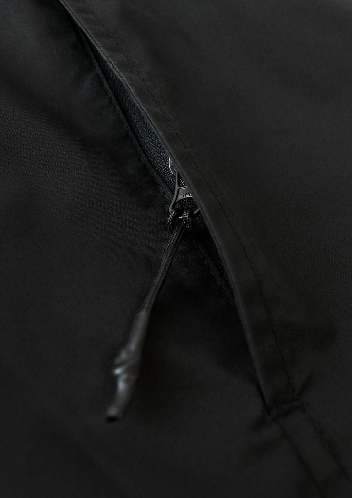 main-l-black_51.jpg