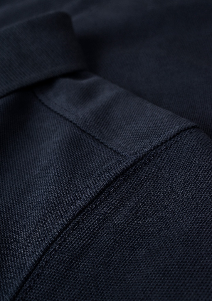 yale-l-navy_52.jpg