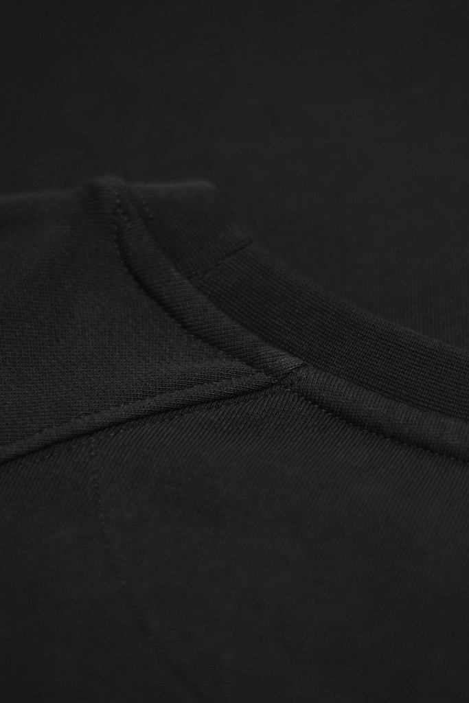 georgetown_men_women_black_closeup_5.jpg