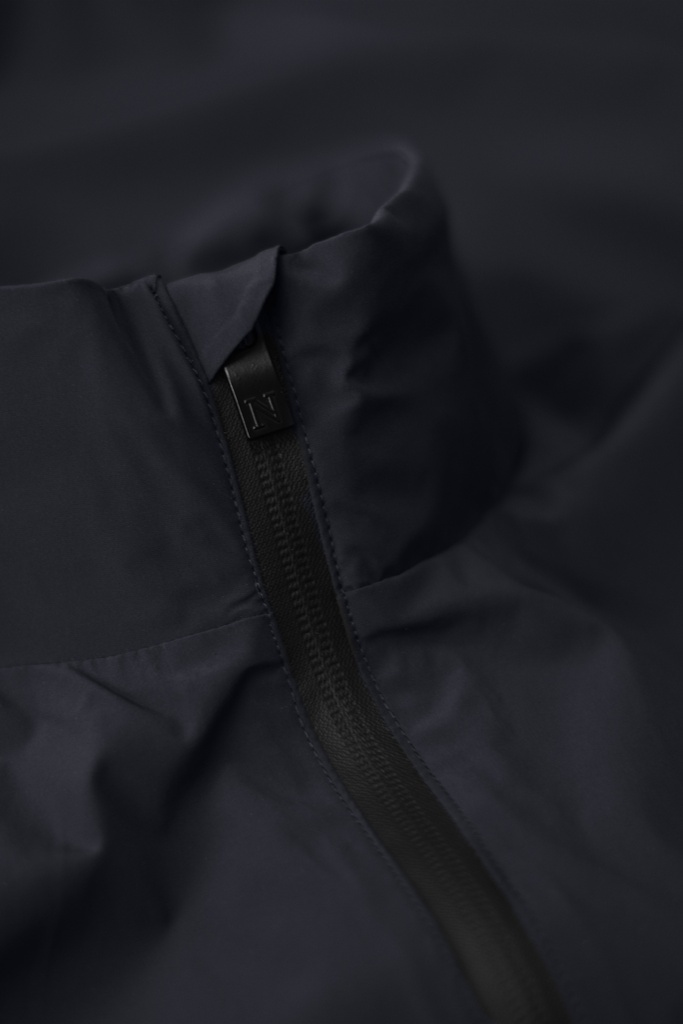 prescott_men_women_navy_closeup_1.jpg