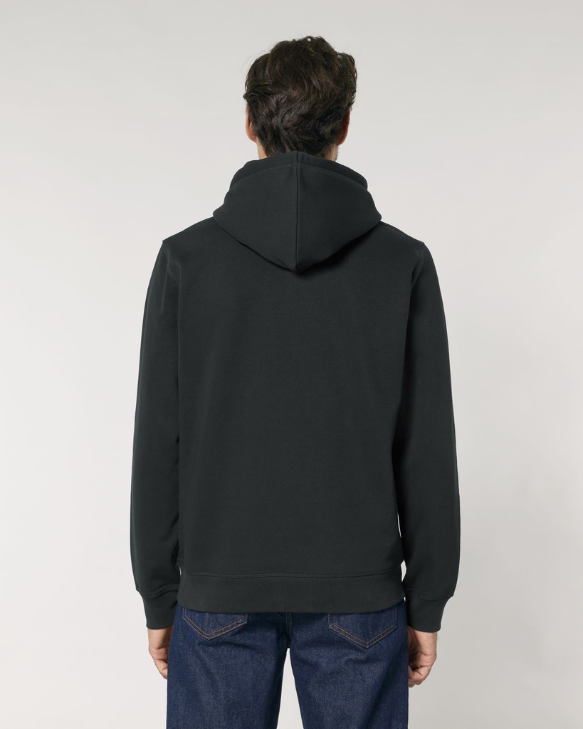 SBC0_STSU168_C002.jpg